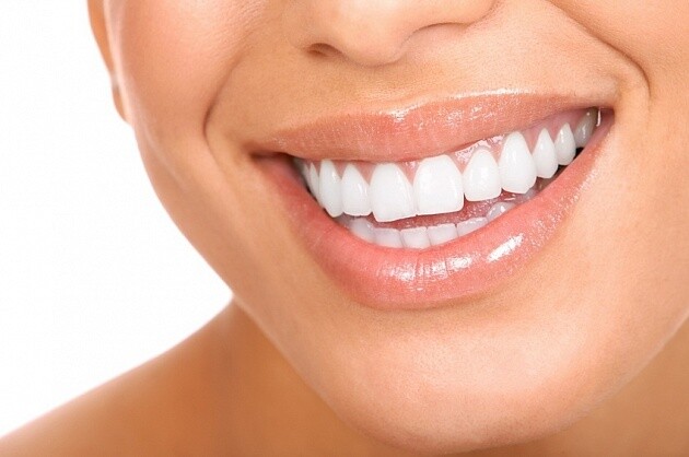 Стоматолог назвал продукты, которые полезны для зубов